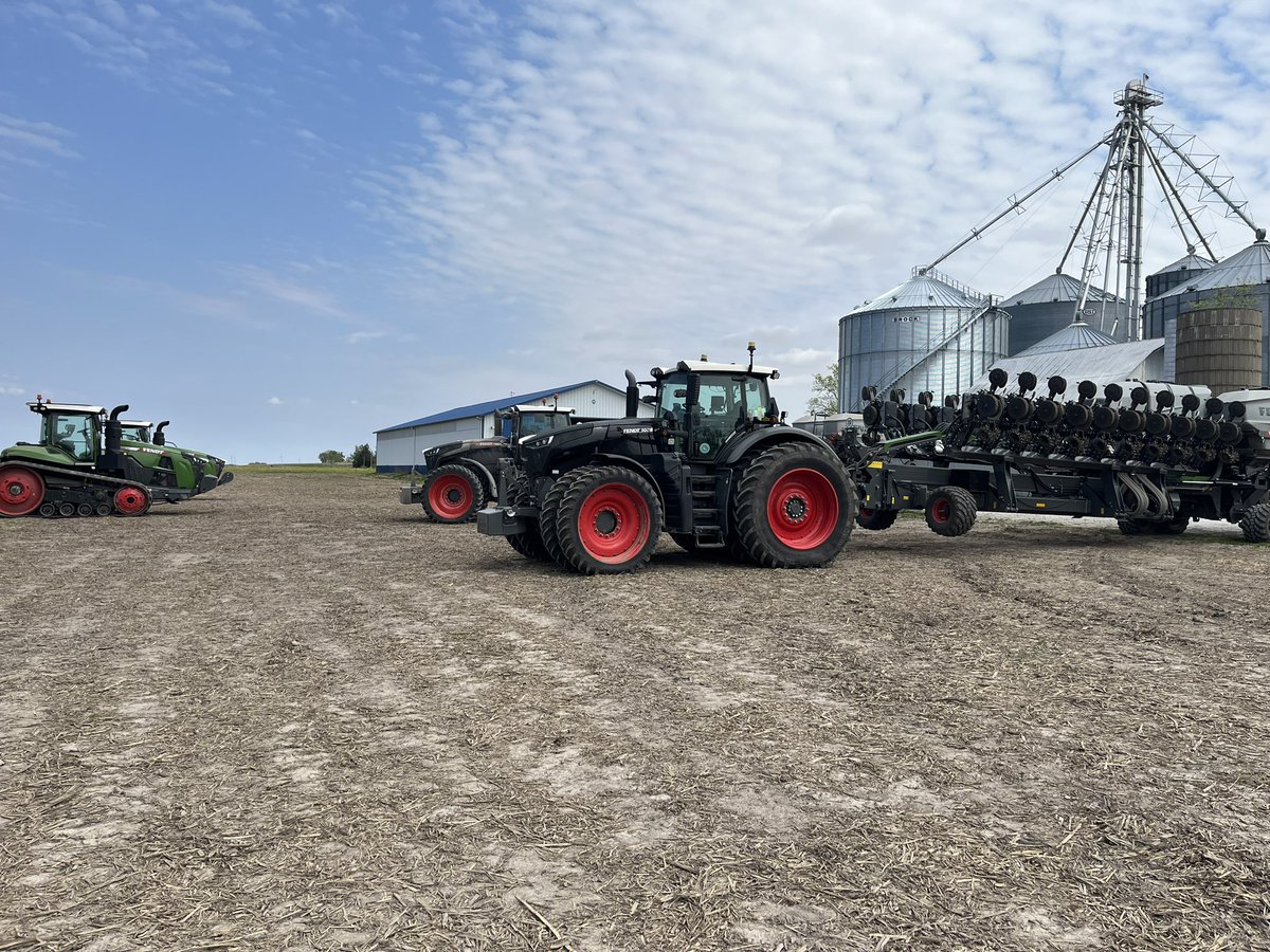 Just pure <a href="/Fendt_NA/">Fendt_NA</a> awesomeness 😎