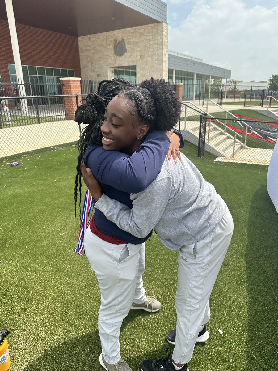 CoachK_Bauer's tweet photo. Region 3-5A finalist Trinity Brown (jr) did amazing in her first solo regional appearance! Congratulations TrinTrin!! @Trin_itybrown
400- 6th
Long jump - 5th
Triple Jump - 4th
#CatchTheseClaws #GreatDayToBeABobcat https://t.co/4gQOKmbBcW