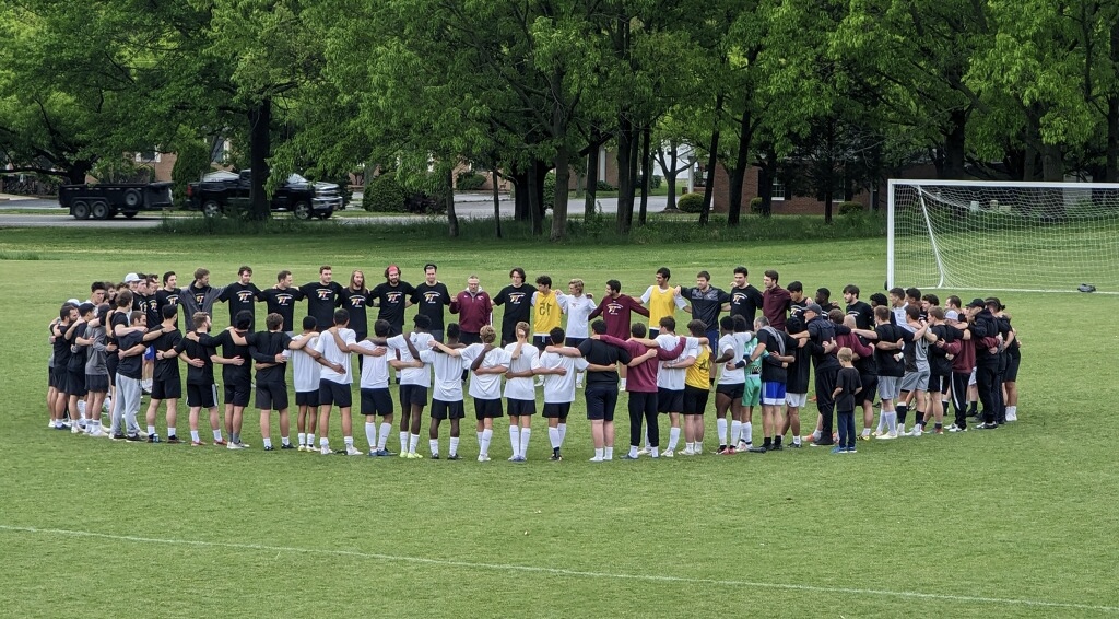 Thanks to our honored legends who made it out to the alumni game today.  #FamilyMeeting 
@washcollmsoccer @washcollsports @WashCollAlumni @D3soc @CentennialConf