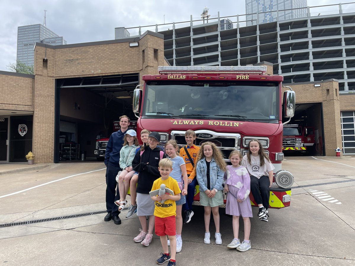 BQPrimary's tweet photo. Wow our Angel has had a very busy day. First stop the Dallas Aquarium and then a quick stop at the local fire station #AngelViews25 #AngelAdventures https://t.co/Gjtmqa2RD8