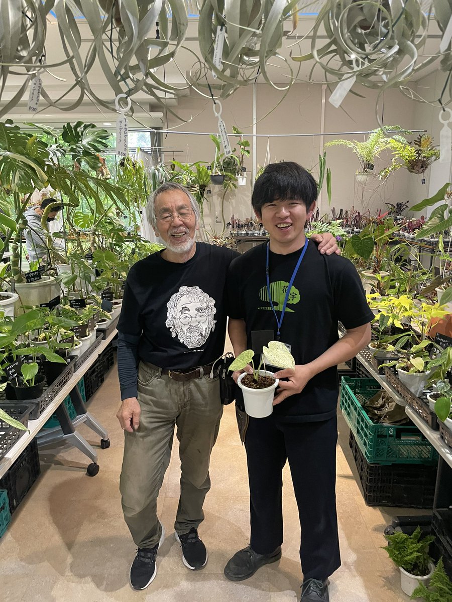 kunzo_n's tweet photo. #花宇宙
#西畠勲造
#ドリームガーデン

昨日お越しくださりました皆さま、ありがとうございました！
ドリームガーデン in ときわミュージアムは本日が最終日です。（１５時までとなります。）皆さまのお越しをお待ちしております🌱✨ https://t.co/bTDt39LOnW