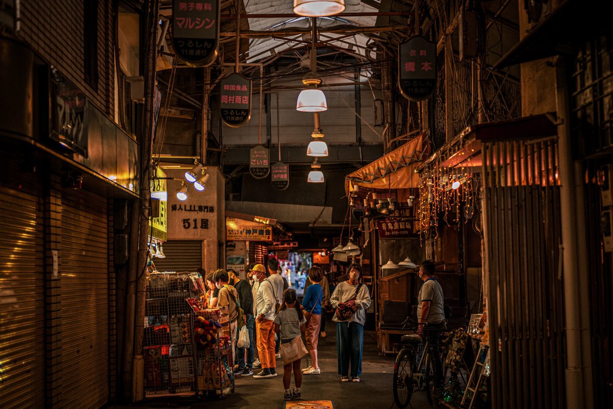 PhotoHiro1's tweet photo. a day in Osaka / Leica🚶‍♂️ https://t.co/TfxmttuKWP