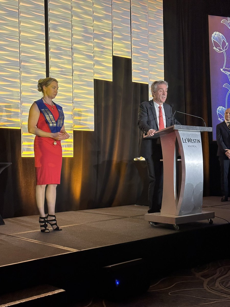 Emil_LeeMD's tweet photo. @kielar_ania Dr. Ania Kielar is now the new President of the @CARadiologists!

Congratulations!

@RadiologyACR @RSNA @myESR 

@canadaradwomen https://t.co/8bsqnA1Tjz
