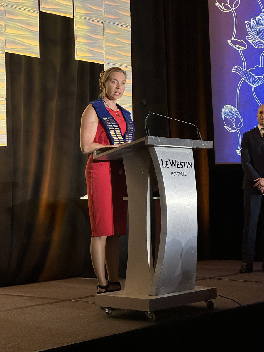 Emil_LeeMD's tweet photo. @kielar_ania Dr. Ania Kielar is now the new President of the @CARadiologists!

Congratulations!

@RadiologyACR @RSNA @myESR 

@canadaradwomen https://t.co/8bsqnA1Tjz