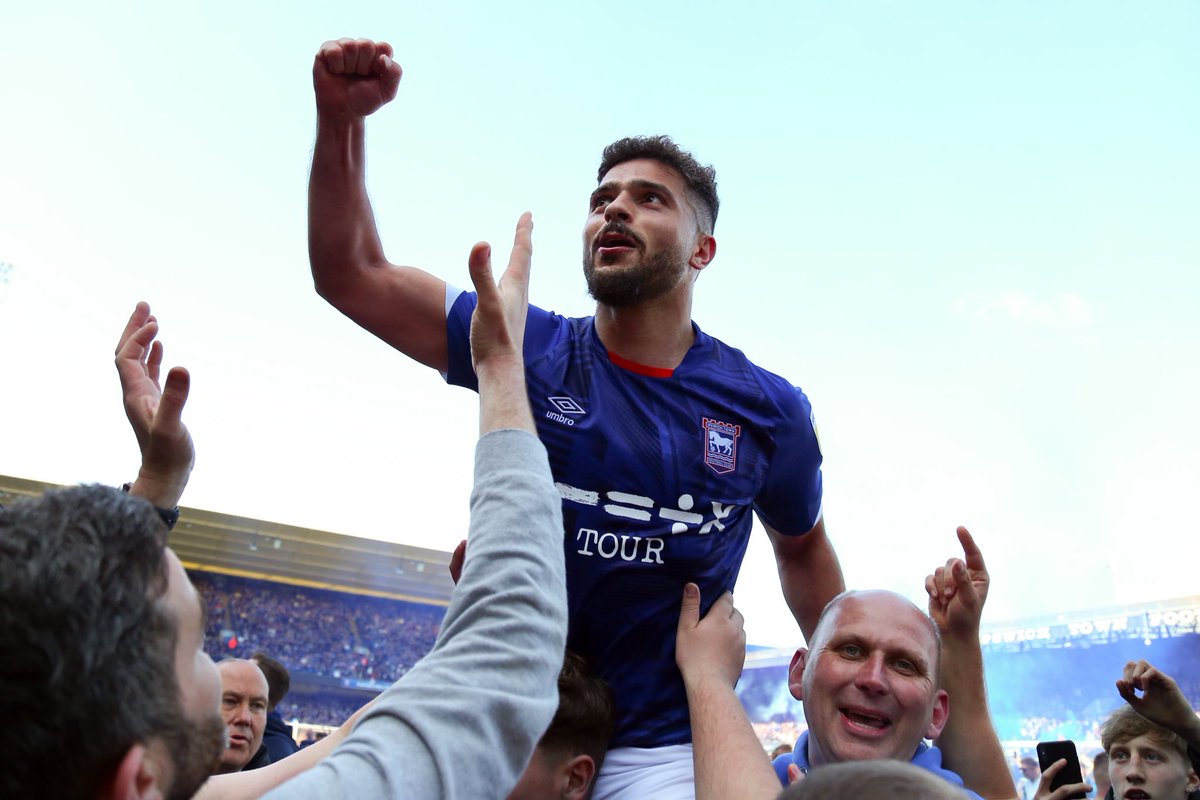 IpswichTown's tweet photo. For tonight, we’ll leave you with the skipper. ©️

Plenty more to follow tomorrow. 

Enjoy every moment of it, #itfc fans. We’ve all earned it. https://t.co/G1DhQdlmON