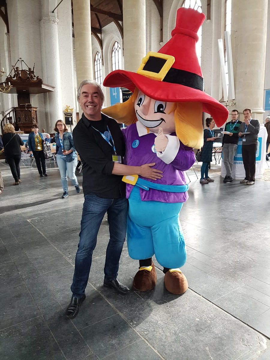 Harr Wiegman is niet meer, zijn Proosje van Schiedam blijft

deschiedammeronline.nl/artikel/detail…