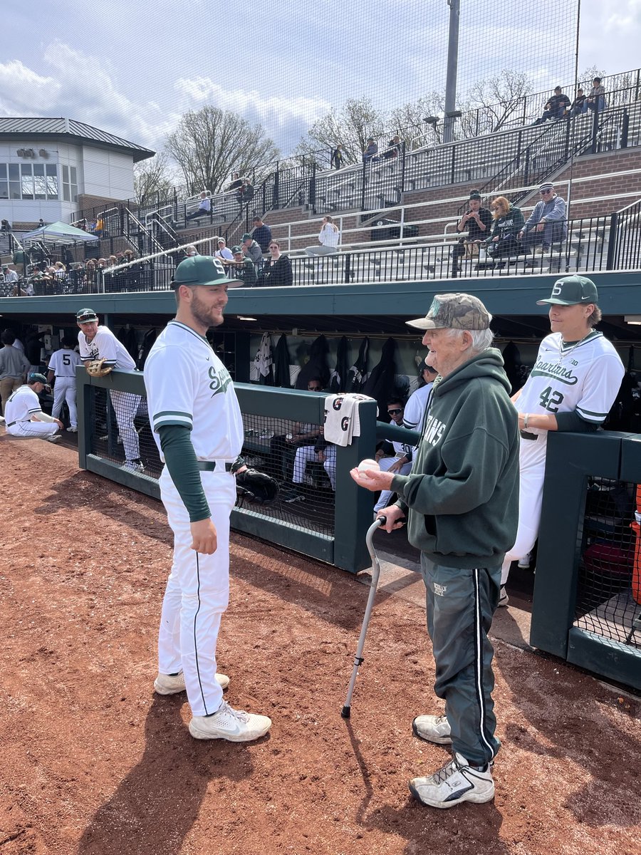 MSUBaseball's tweet photo. Welcome back #SpartanLegends!!
Extremely honored to have Bob Dilday (‘53) and Ray Collard ('56) here today for Alumni Day!!
Bob played for Coach John Kobs from 1950-1953, helping pave the way for success for Ray and the 1954 @NCAABaseball CWS team!!
#GoGreen | #NCAABaseball https://t.co/94JfgeUjF3