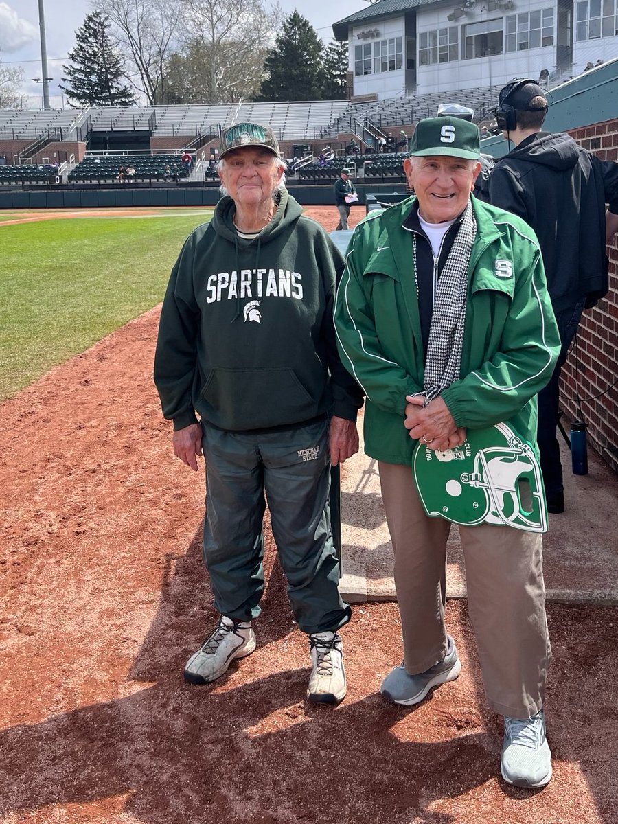 MSUBaseball's tweet photo. Welcome back #SpartanLegends!!
Extremely honored to have Bob Dilday (‘53) and Ray Collard ('56) here today for Alumni Day!!
Bob played for Coach John Kobs from 1950-1953, helping pave the way for success for Ray and the 1954 @NCAABaseball CWS team!!
#GoGreen | #NCAABaseball https://t.co/94JfgeUjF3