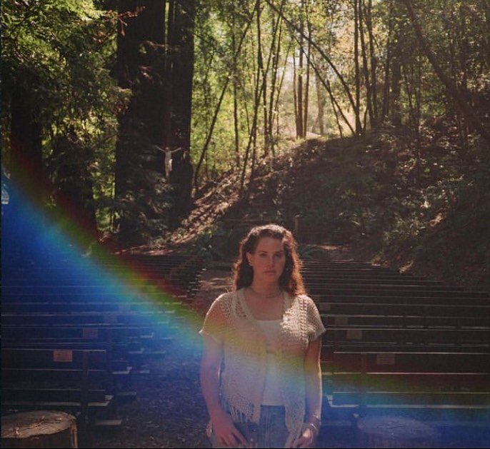 lanabrasil's tweet photo. Minha mãe, que linda! Lana Del Rey via Instagram. https://t.co/qhPG9IclfH