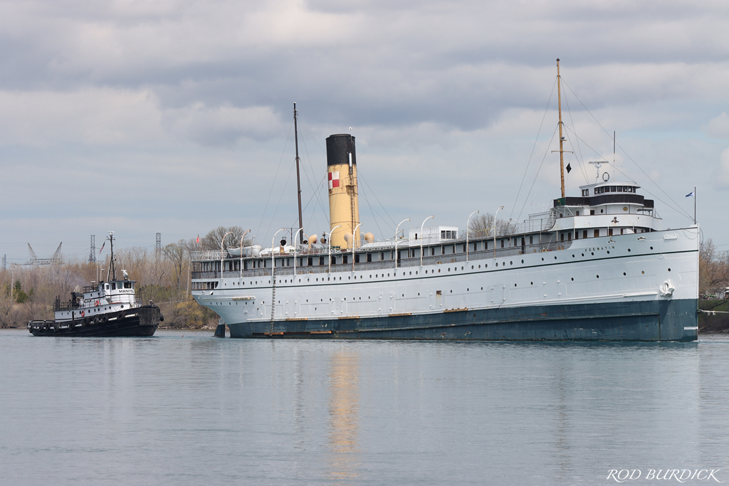 RodBurdick's tweet photo. Historic Keewatin, tow down the St. Clair River - April 26, 2023 - destination, Hamilton, Ontario
#keewatin #sskeewatin #stclairriver #manitou #tugmanitou #malcolmmarine #historic #mckeilmarine https://t.co/VJV3GCfB9P
