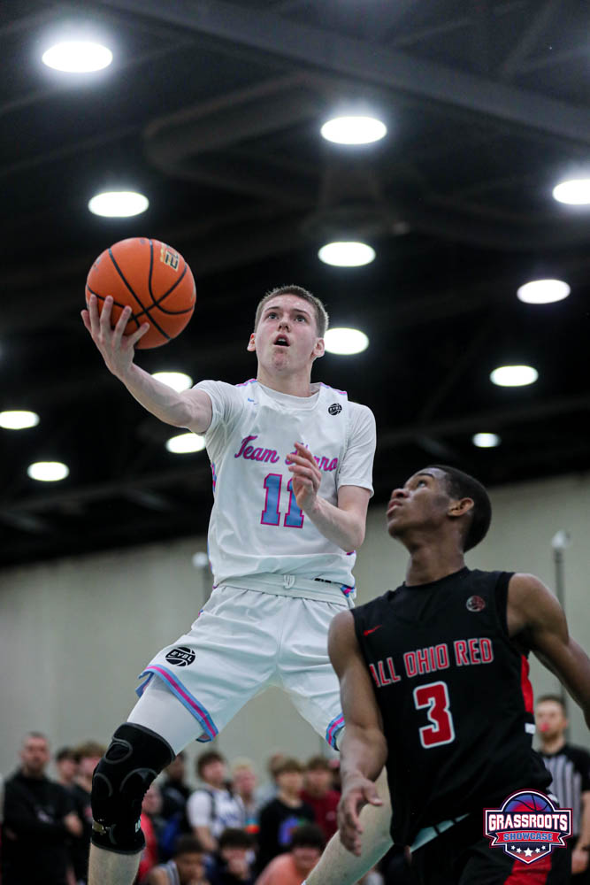Ohio_Basketball's tweet photo. Team Herro showing up and putting on a show! #grassrootsshowcase23 @TeamHerro2029 @team_herro @herromyles2 @XzavionMitchell https://t.co/RzfcJfrZZr