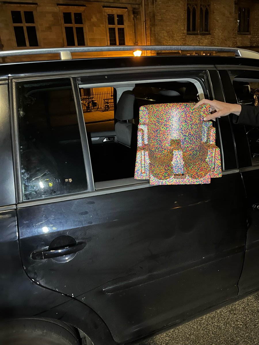 tvprp's tweet photo. Imagine bringing a child into this world and then allowing your uninsured and unlicensed mate drive your 1 year old around using this car seat with a normal seat belt around their waist. Potential tragedy prevented, car seized from St Giles, Oxford. #p1514 #p5411 https://t.co/IPJJ8ENTyl