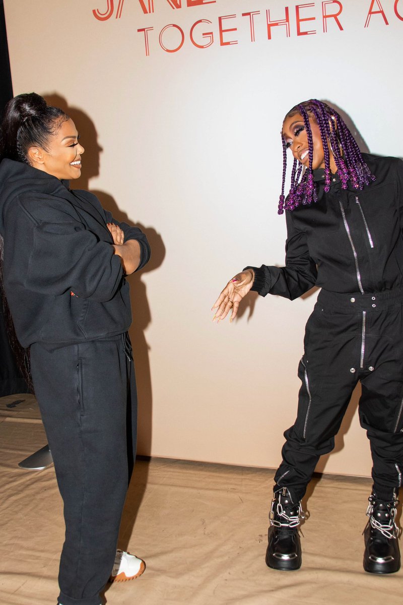 Missy Elliott tweet media