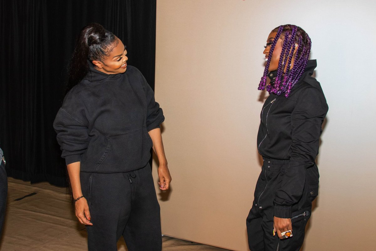 Missy Elliott tweet media