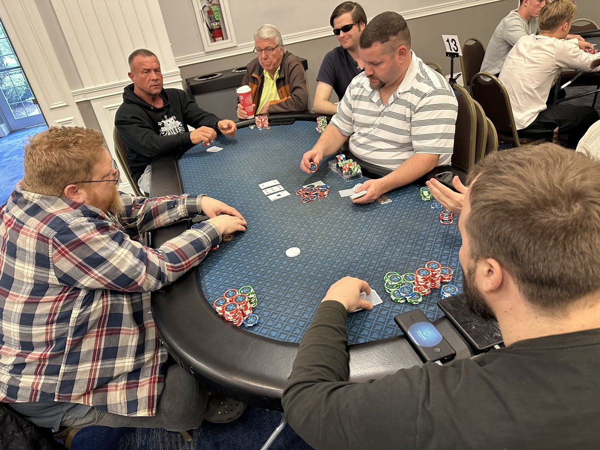 929 on Twitter "RT CCGpoker CCG poker LIVE update from the clarion