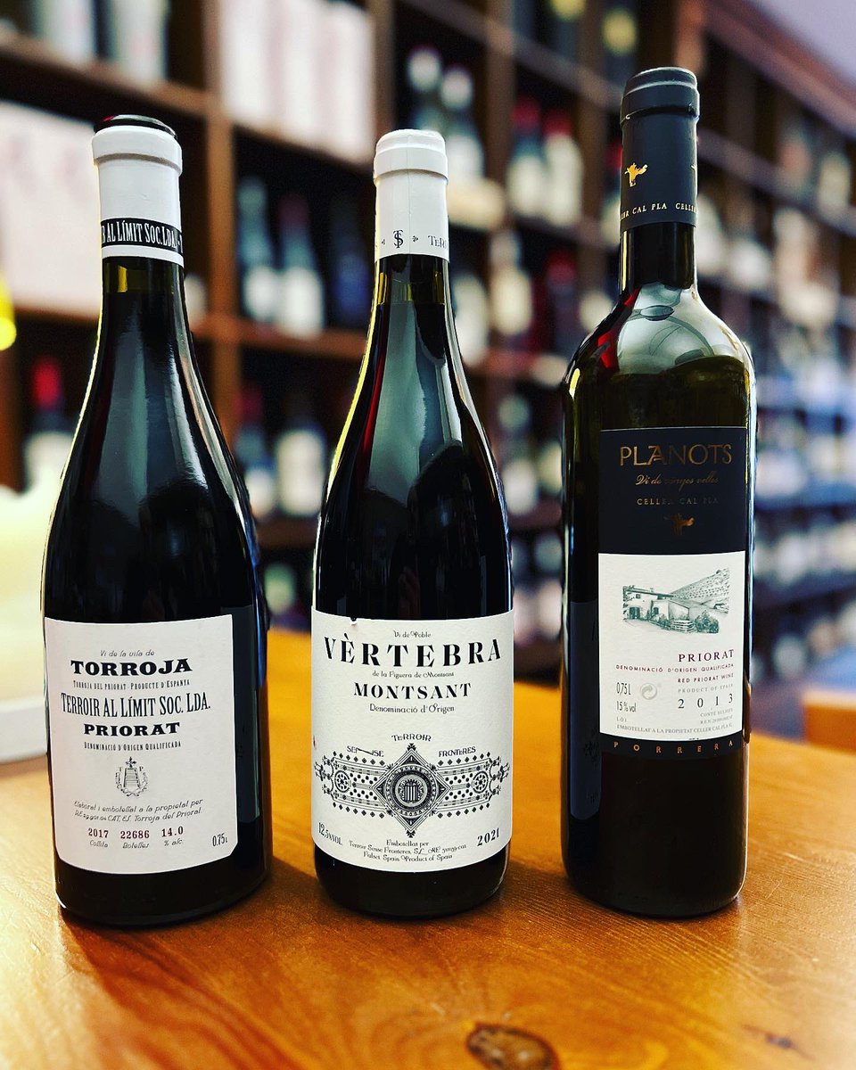 francesc_cerro's tweet photo. Gràcies @firadelvifalset per organitzar una fira tan especial. I moltes gràcies a la @saraprez3 #VinateriaAguiló @HostalSport #casparhodgkinson @LloydMilen #FloBoullier &amp; #Ed per haver sigut tan bons amfitrions i tan bona companyia! 🍷 https://t.co/yvvXHDkZ8X