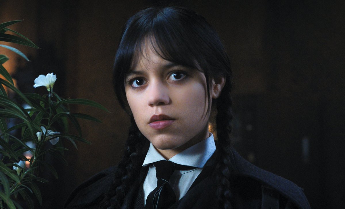 DiscussingFilm's tweet photo. Jenna Ortega on Wednesday being Latina — “It’s pretty cool that we’re boricuas. I can’t think of any other Latin character that has the reach that Wednesday has.”

“Most Latin roles are stereotypical, the daughter of the cartel and the house keeper.” #NetflixFYSEE https://t.co/xRXYtpewQD