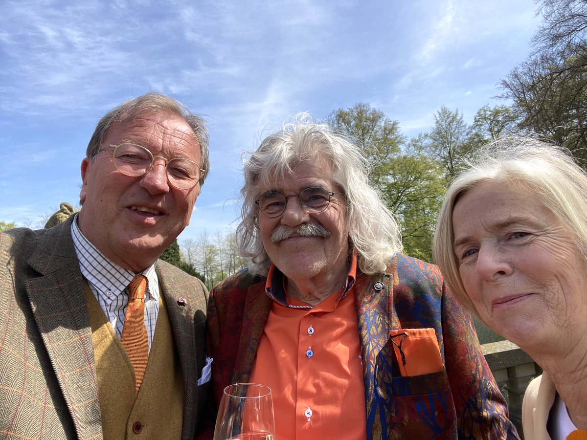 Het was goed vertoeven op #koningsdag met #benniejolink op #kasteelbiljoen . Ontzettend aardige kerel . Een heer! ⁦<a href="/glk/">GLK&</a>⁩
