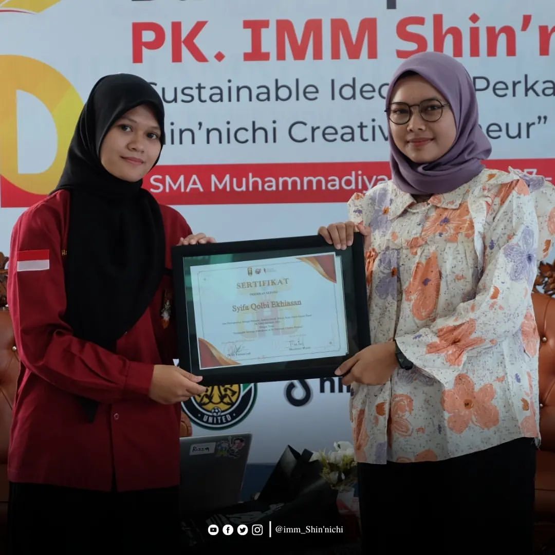 ImmShinnichi's tweet photo. Hari ketiga Darul Arqom Dasar Pk imm Shin nichi 2023-2024.

Babat. Lamongan 29 April 2023

#kaderkreatifinovatif #immumsurabaya
#immahinnichi
#dadimmshinnichi
#immsuroboyo https://t.co/UwIdqwUzA7
