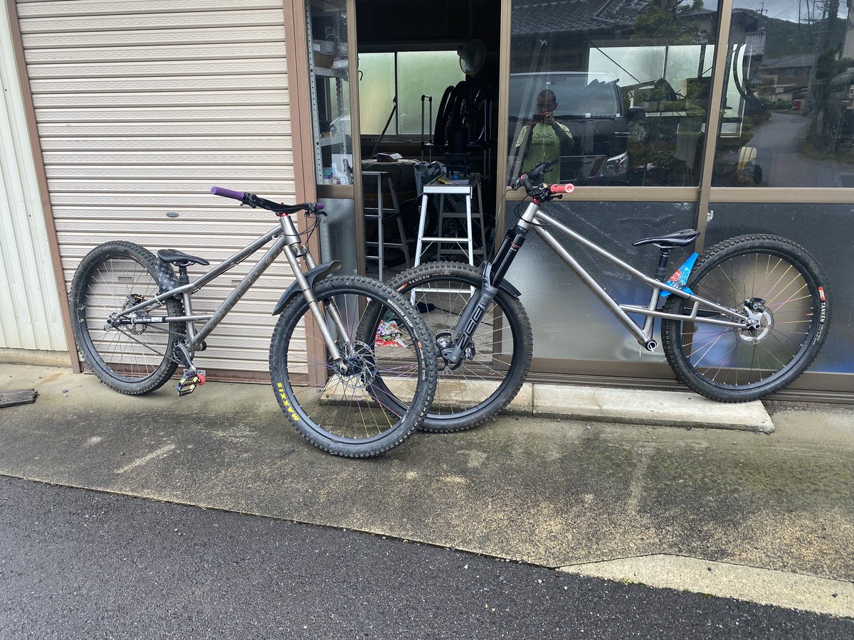 SS83605049's tweet photo. 影分身の術
#mtb https://t.co/tdiJrrqMOo