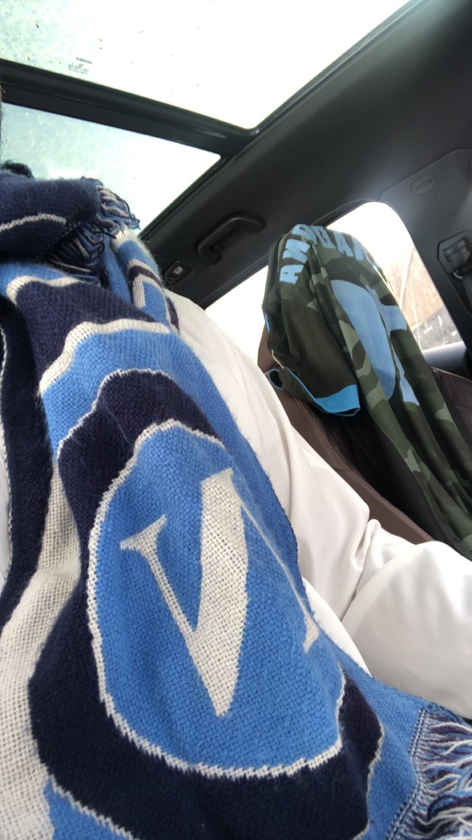 Ziyad_TQ's tweet photo. أنا مستعد للاحتفال. #ForzaNapoli https://t.co/WZmraWBQOP