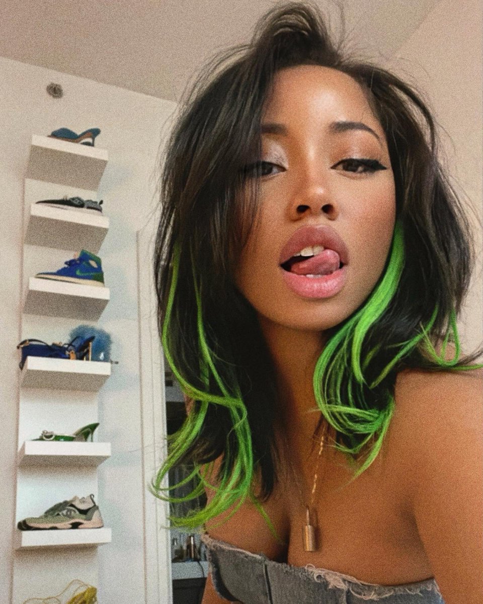 CAPE on Twitter: "RT @LianaBanks: 💚"