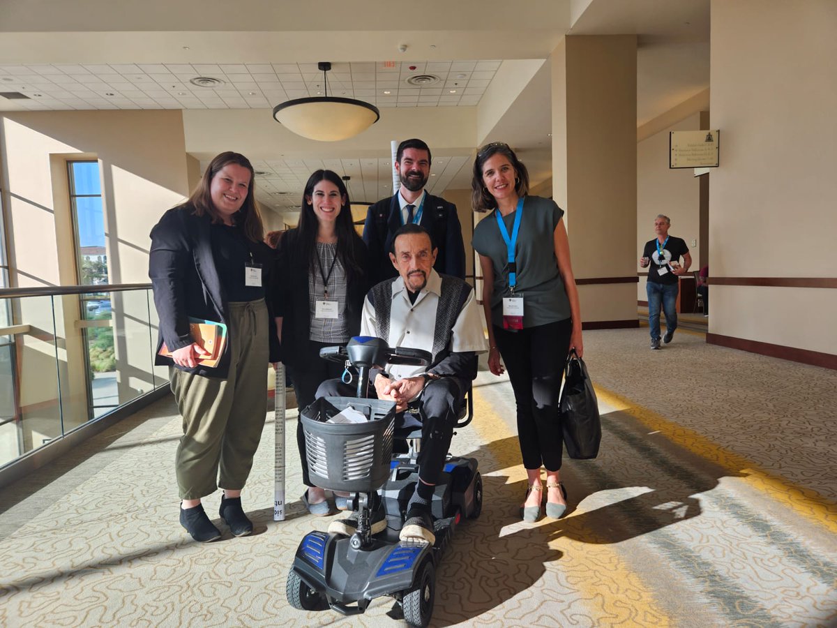 MayaBoustani's tweet photo. I had the immense pleasure to meet the one and only @PhilZimbardo today! https://t.co/zVGolVIDdf