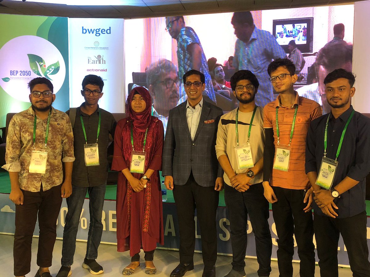 LamiaSangida's tweet photo. Closing day of " Bangladesh Energy Prosperity 2050" 🇧🇩

#bep2050 
#renewables #JustTransition #YouthNet https://t.co/fWZ6D3ES2Z