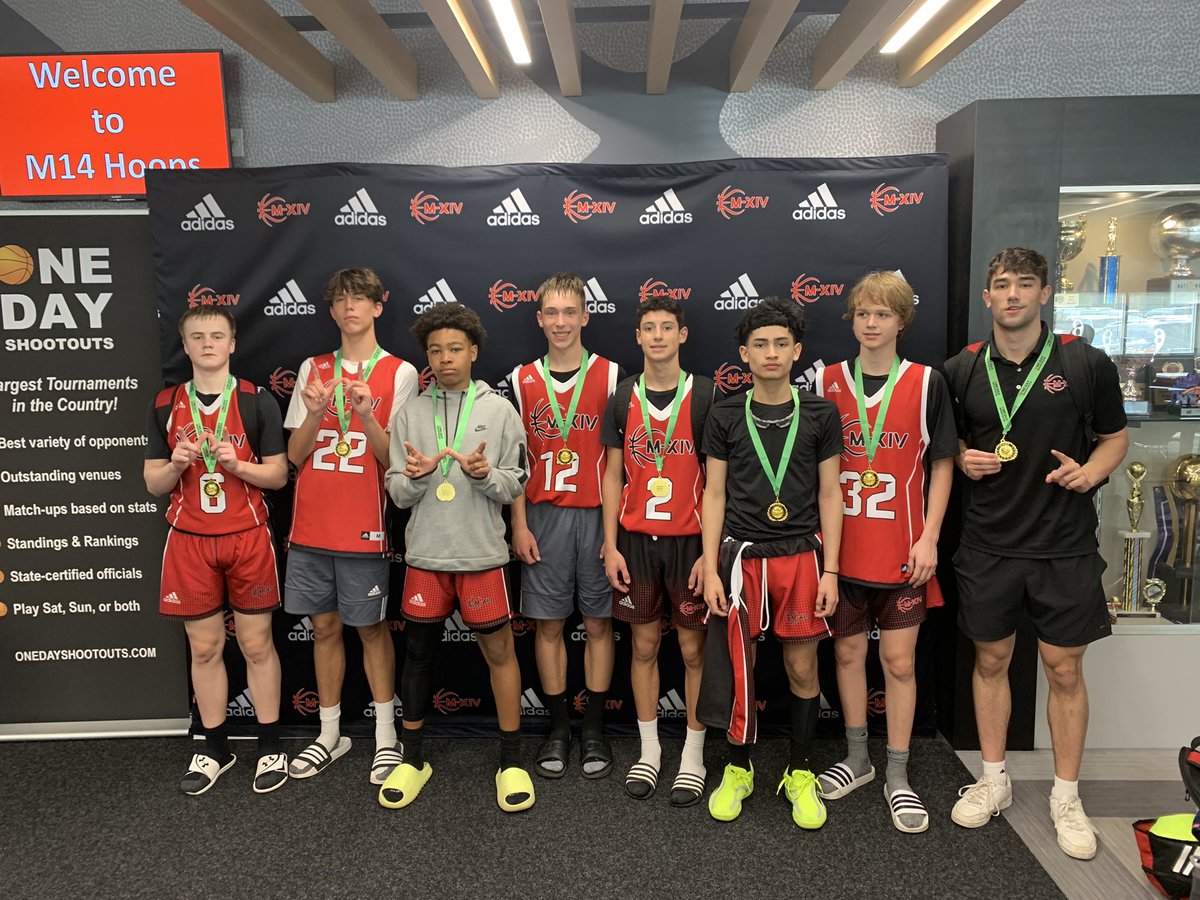 👑Congrats to M14 Hoops 8th Boys Champion at today’s King &amp; Queen Shootouts. 730 teams playing! 

🏆NEXT UP: Derby Shootouts on May 6/7 — Register at onedayshootouts.com