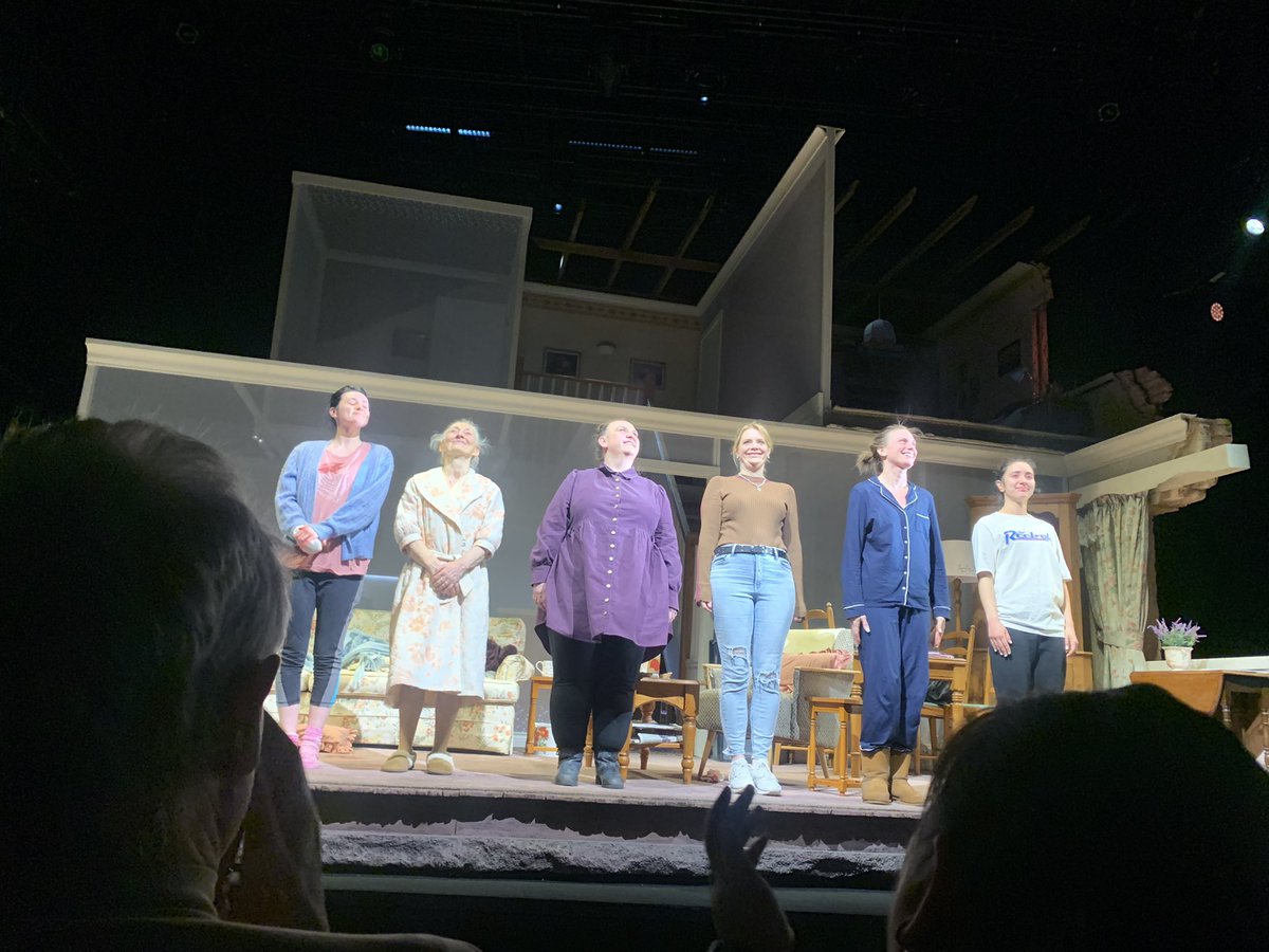 MercePerezPons's tweet photo. “The fear of male violence permeates women’s lives”.

Dixon and Daughters (By Deborah Bruce)
#dixonanddaughters
#dorfmantheatre
#nationaltheatre
@NationalTheatre https://t.co/8n5Zgk0PMZ