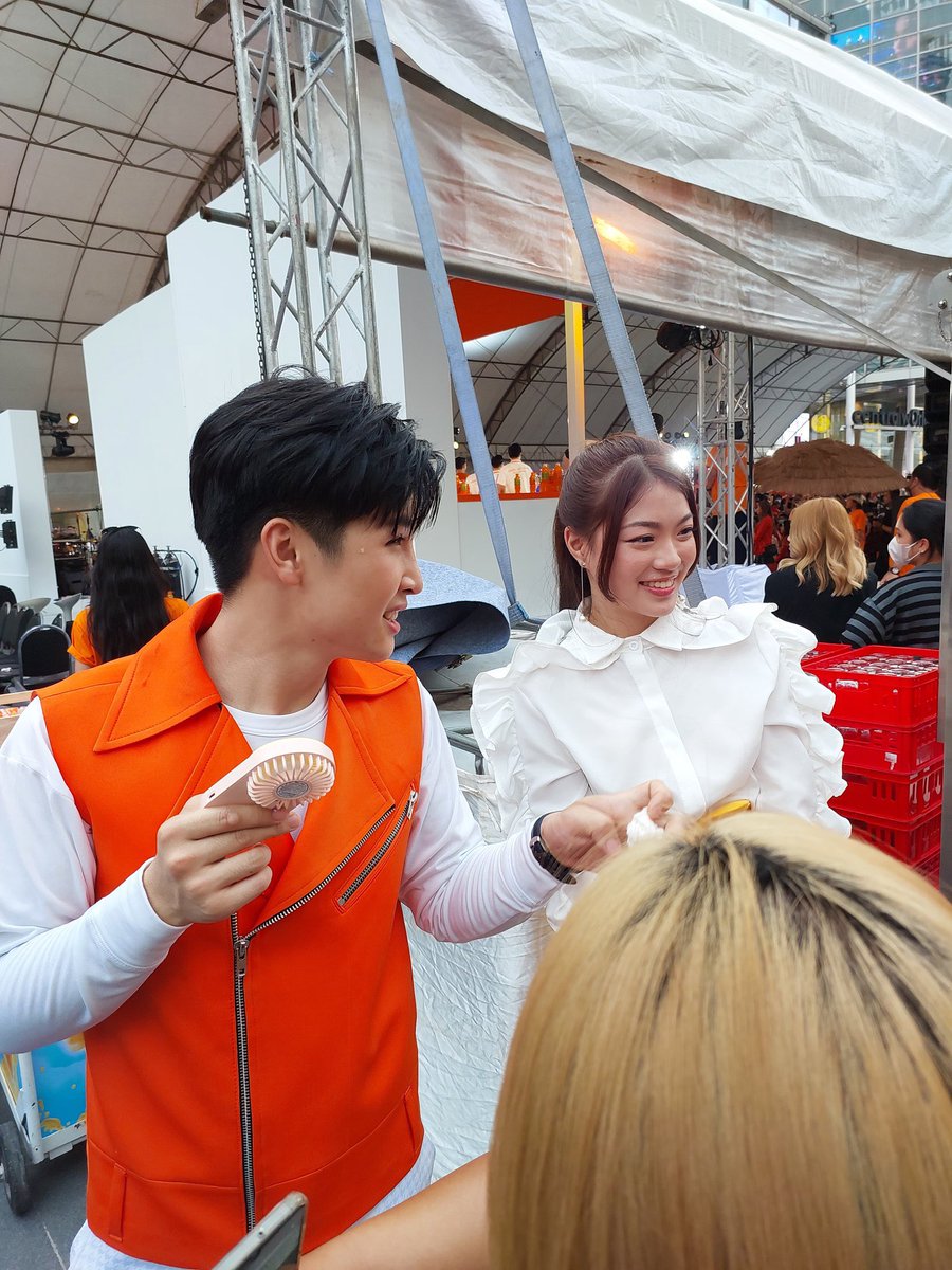LinZhouPeakMint's tweet photo. มี่มี่ ปังปอนด์

#MeePoonyada #TheStar2022 
#DeeDo #ดีโด้อัพลุคใหม่ https://t.co/ifzwpsLGZ4