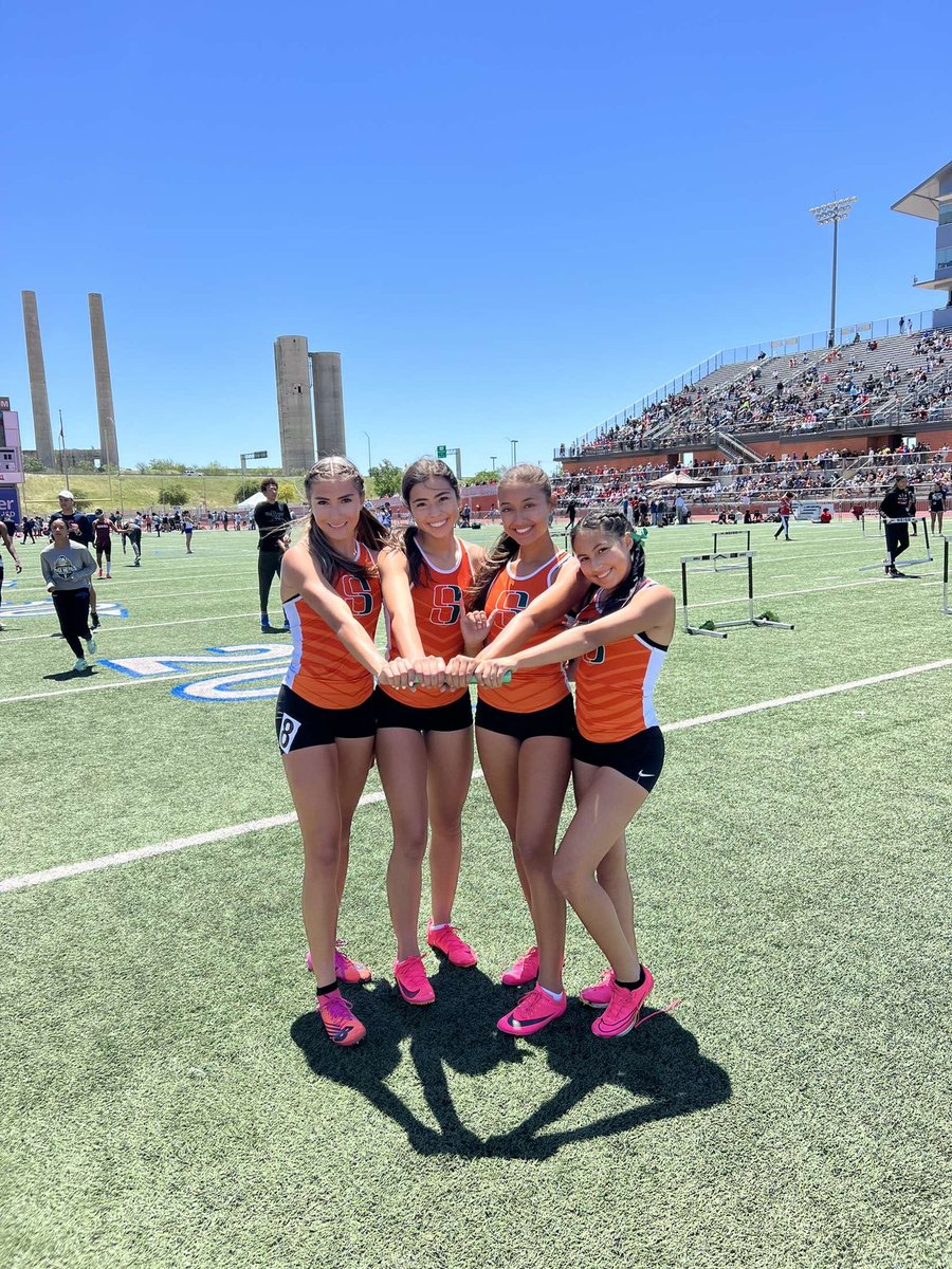 SouthHawkXCTF's tweet photo. We ended the season today at the Regional meet in San Antonio. Words cannot express how proud we are of our athletes we had representing Harlingen South this weekend, thank you athletes. 🫶🏽

Steven Ortegon- 3rd place🥉 800m run
4x200m relay- 6th place https://t.co/xUmnqmZvts