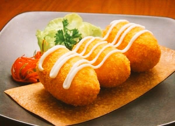 SeleemMaha1's tweet photo. 😘😛Potato Croquettes 🥔🍸🍷 https://t.co/Htr7O7sodo