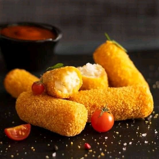 SeleemMaha1's tweet photo. 😘😛Potato Croquettes 🥔🍸🍷 https://t.co/Htr7O7sodo