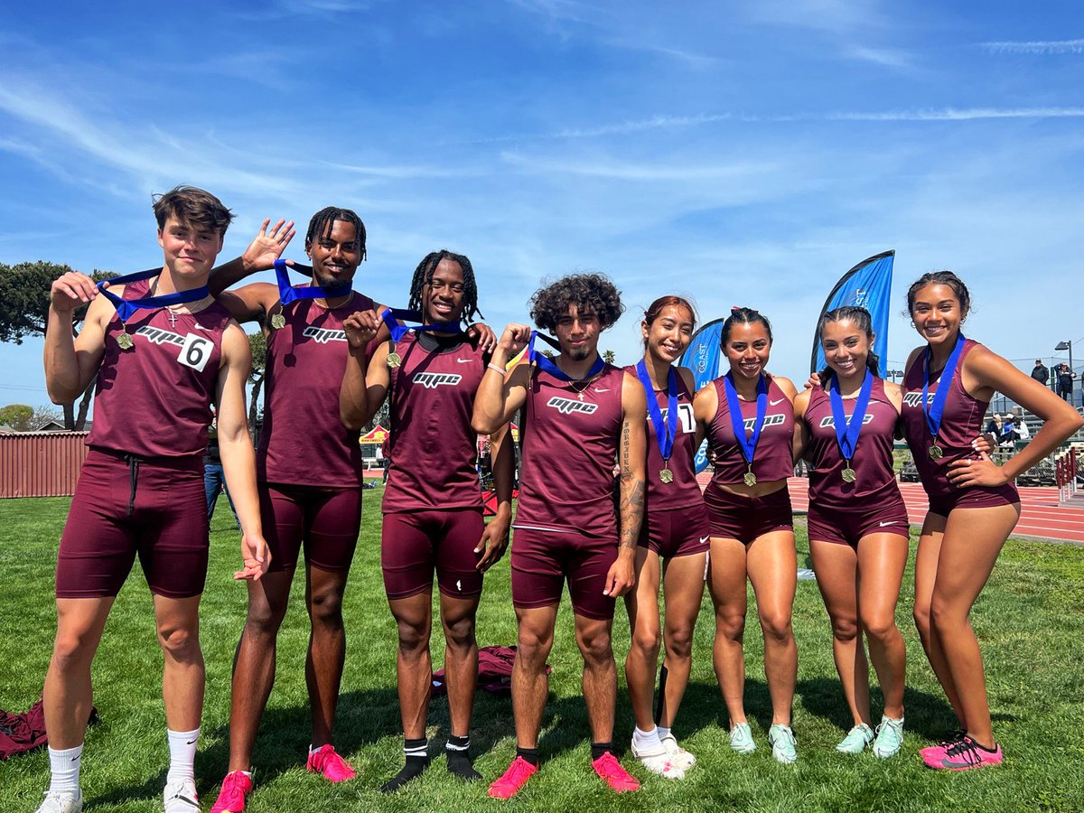 JohnJDevine's tweet photo. MPC. wins the mens and womens Coast Conference 400 relay titles https://t.co/zeHfGOjOy7