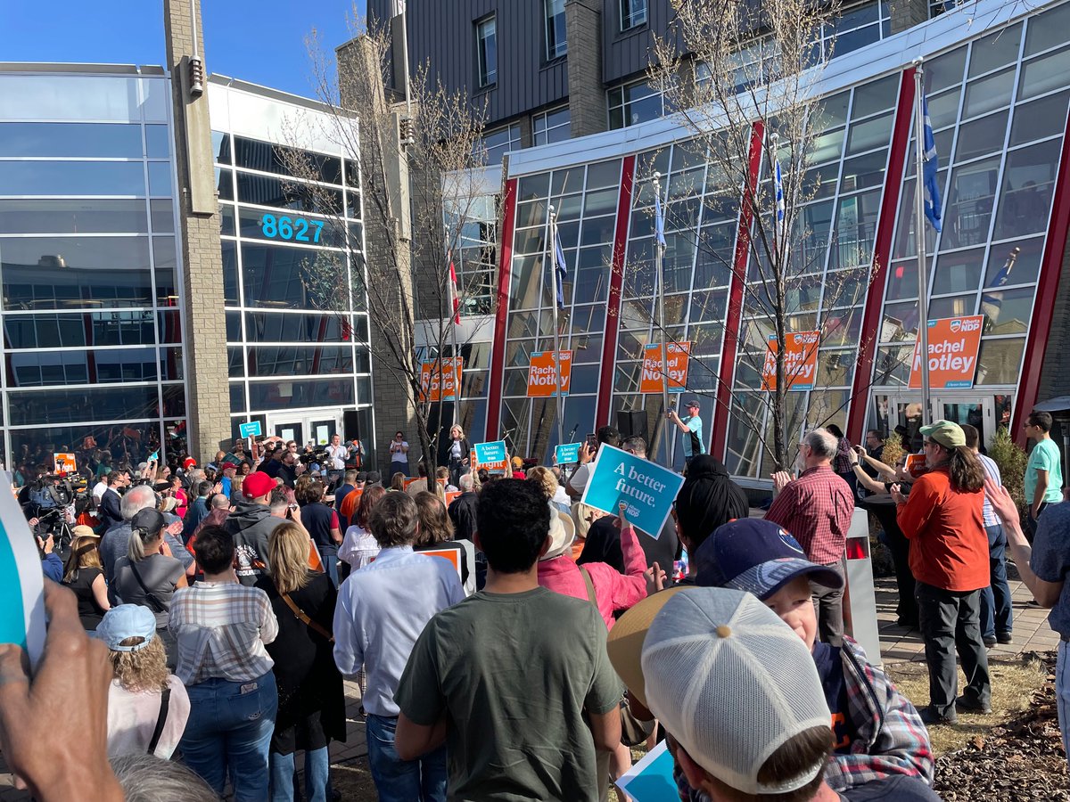 Time to make a better future for Alberta with <a href="/RachelNotley/">Rachel Notley</a>’s <a href="/albertaNDP/">Alberta NDP</a> #abpoli
