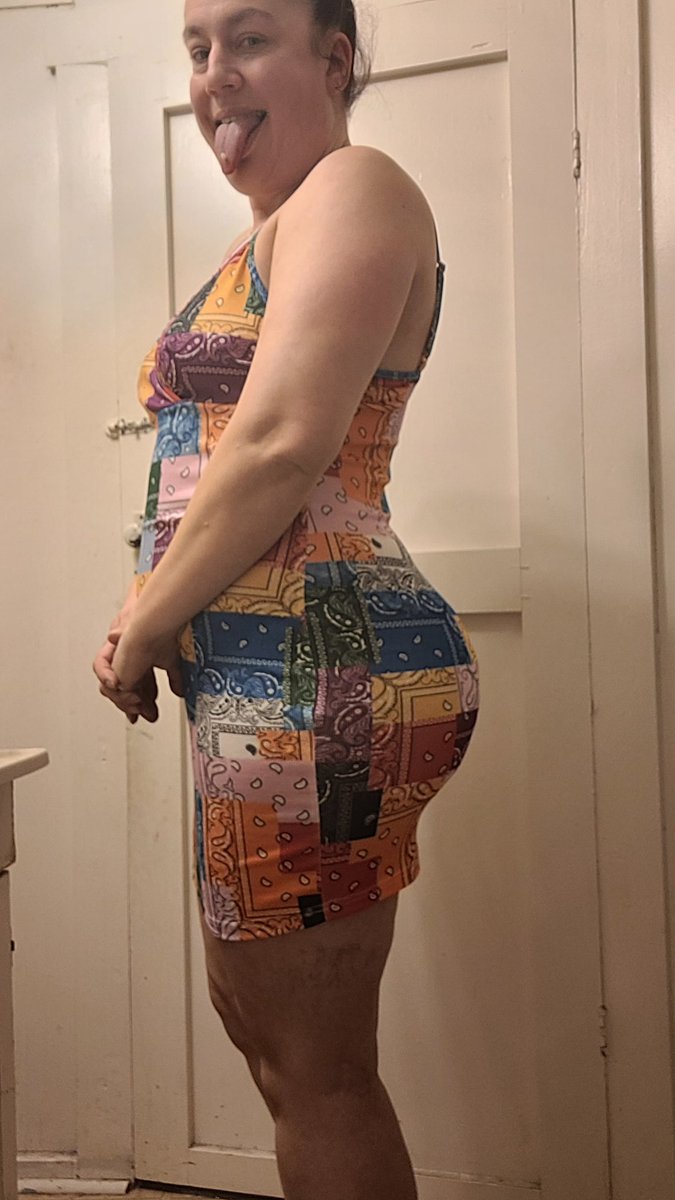 Detroitgreeneye's tweet photo. Finally decided to take some pics to share with y'all... this is a dress I got from shein last summer https://t.co/hc4m6DtxAO