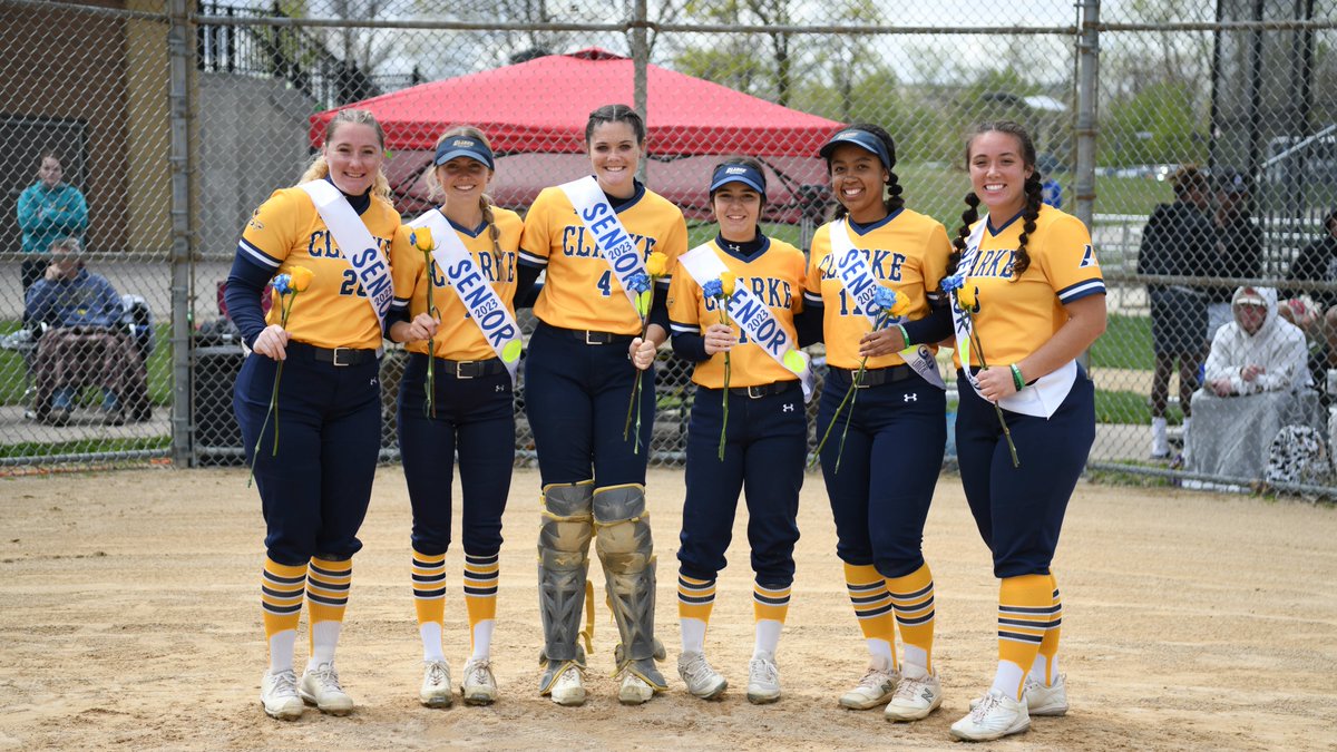 clarke_softball's tweet photo. Pride celebrate seniors and earn doubleheader split against Culver-Stockton to wrap 2023 season

#ClarkePride

Recap ⬇️ 

https://t.co/iisFNyAOcx https://t.co/3iFxPbBTrd