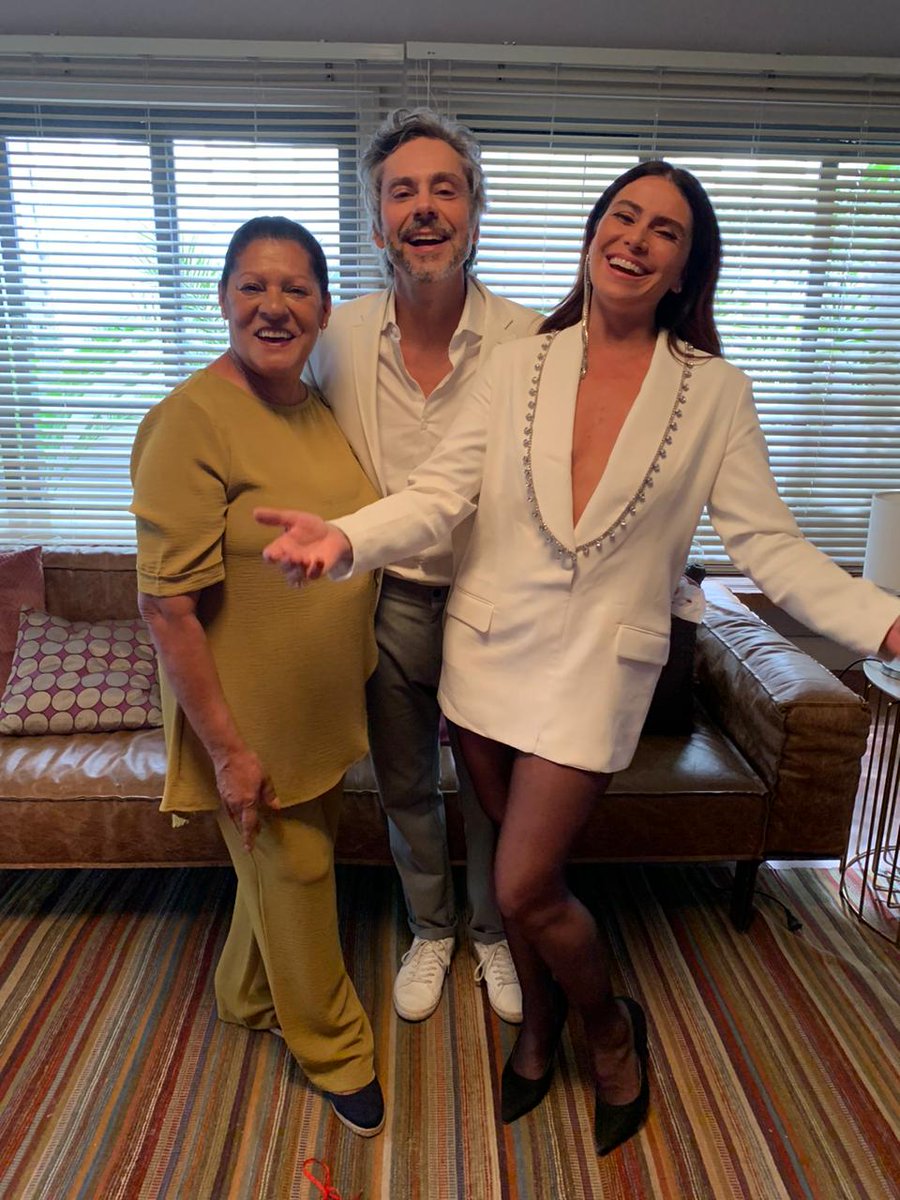 oficialuci's tweet photo. Esse trio❤️

#travessia https://t.co/UWMJO9g59K