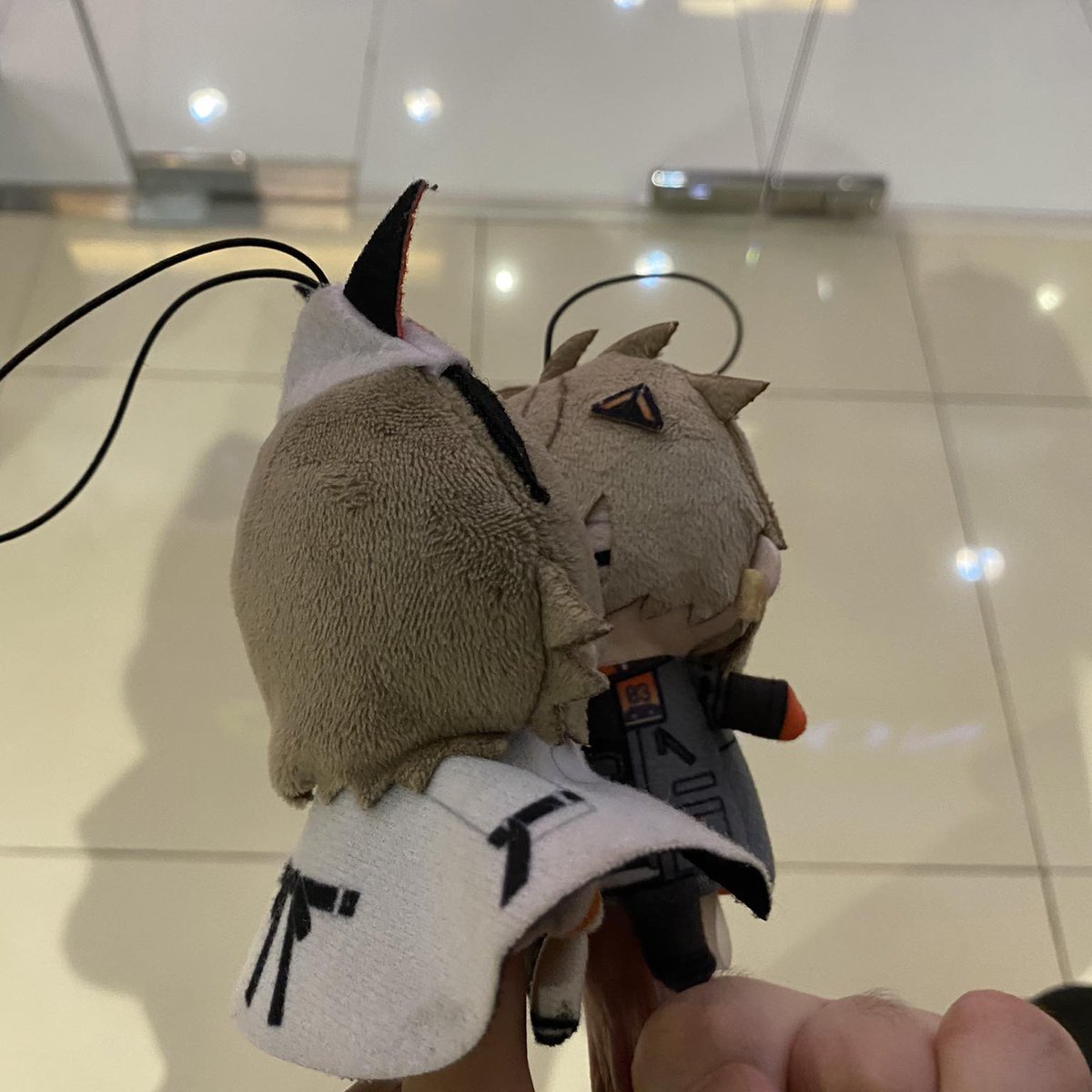 aki_uwuban's tweet photo. nothing sus here, just two boys chilling. 🥹
🎭🦊
#FoxKnox https://t.co/6FgeYwd7tc