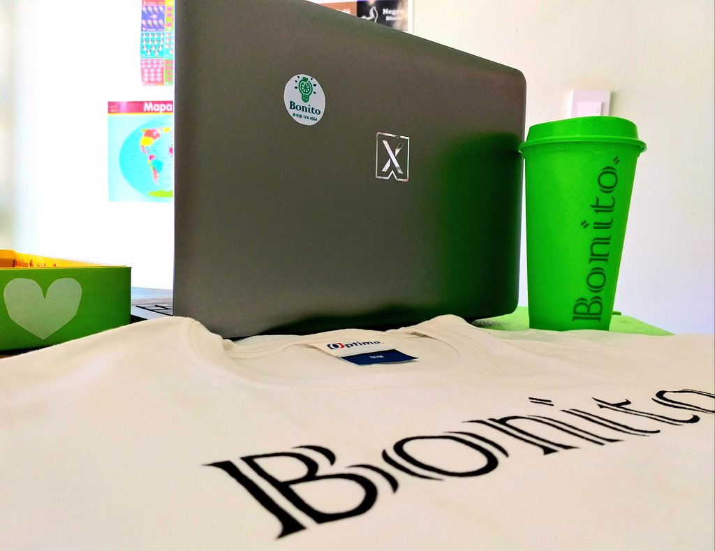 MyriamGastelumG's tweet image. Hoy como #TodosLosSabados desde hace 19 años, salimos a #Trabajar.
- Lo nuestro, lo nuestro, son las #Ventas, llevele, llevele.