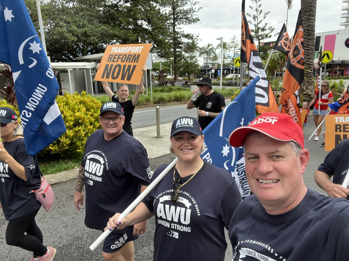 StirlHinchliffe's tweet photo. Great to join the @AWUqueensland contingent at the #GoldCoast #LabourDay2023 March. On the Coast for #ATE2023 over the coming week. @teqld @TWUAus https://t.co/KhVKT4gNxm