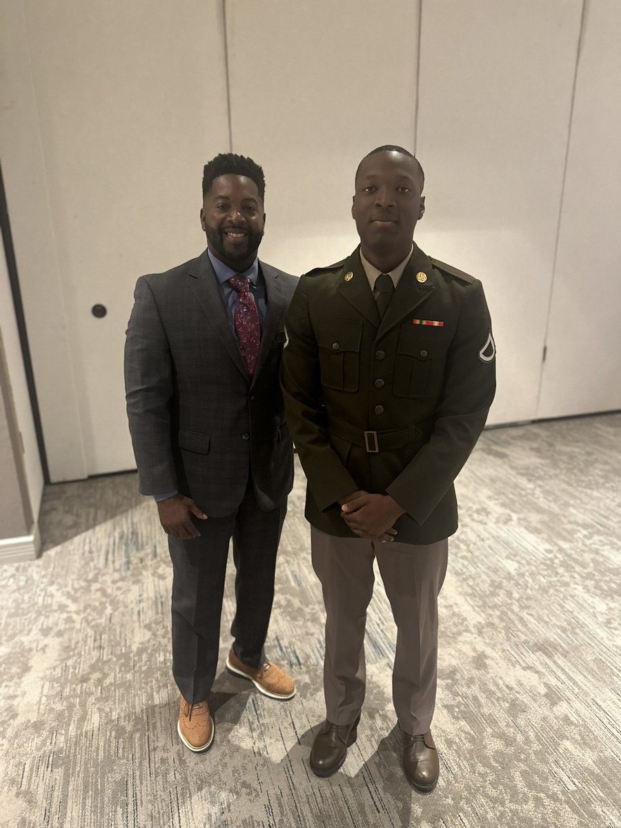 Michaeldmc1911's tweet photo. Exciting night at the JROTC Gala with the amazing support of the DHS admin team! Our cadets were on fire, showcasing their leadership and talent. https://t.co/JOUHX5B2wz