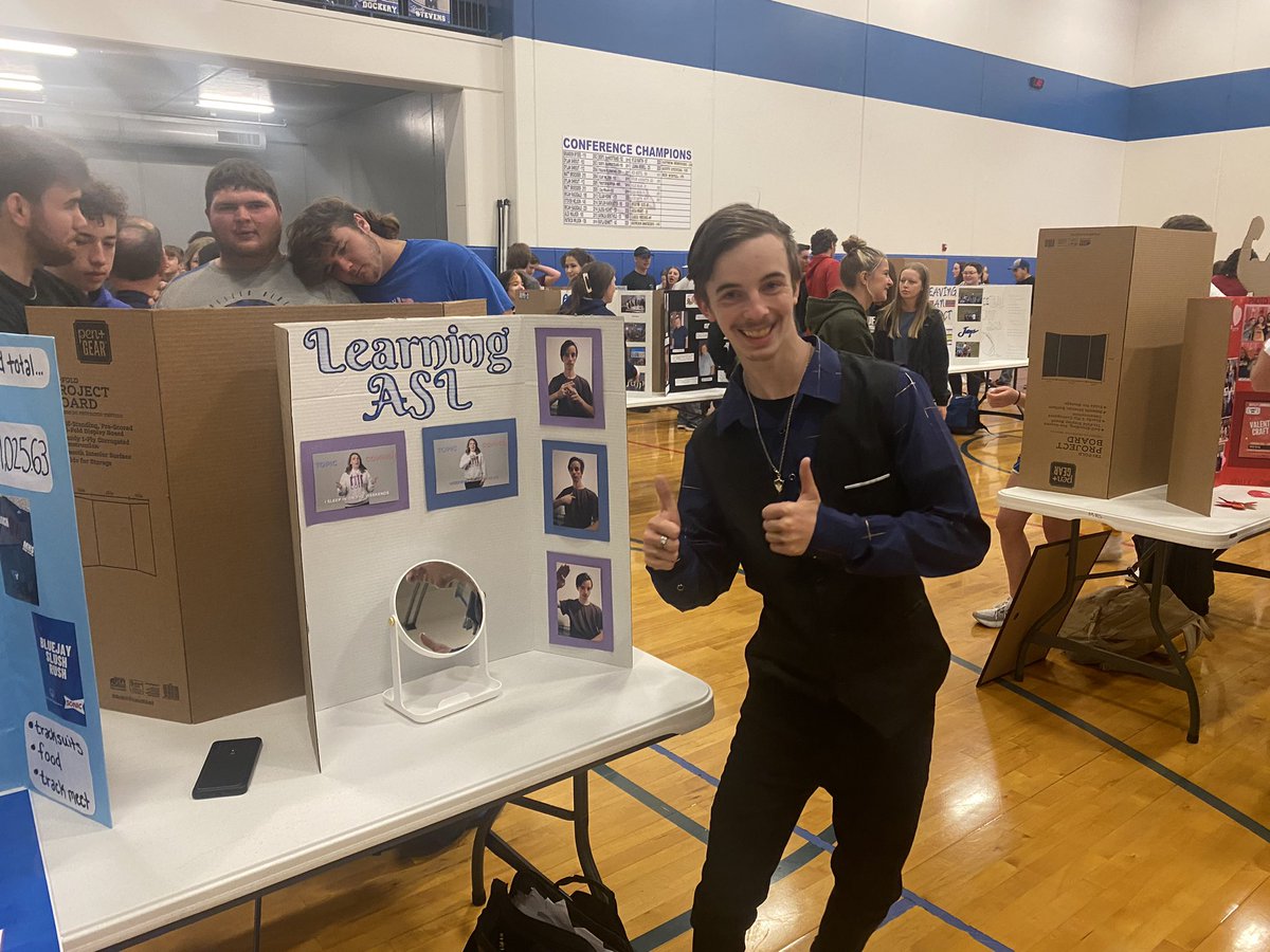 Craig Hurst tweet media