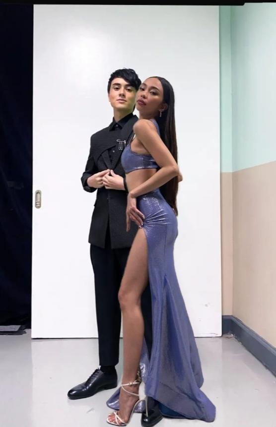 Salesruby_28's tweet photo. awrahan ng MAYWARD ASAPfuntastic 😍

#AUTODEADMA by MAYxSEOK

#MayWard
@maymayentrata07
@Barber_Edward_ https://t.co/Gqhyfk2Gf9