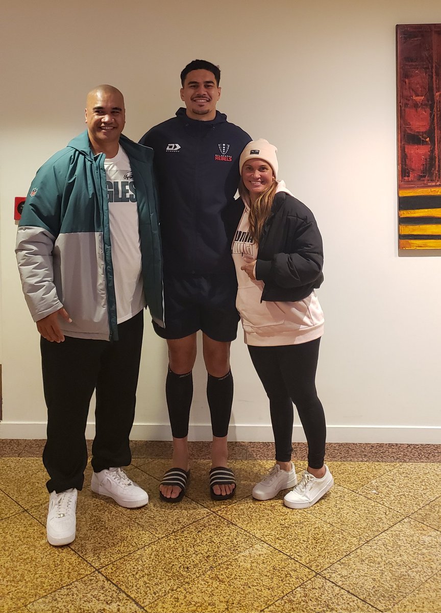 jvaka75's tweet photo. Wife & I Got To Watch & Met Up With My 23yr, 6'7, 265lbs Nephew Trevor Hosea, SuperXV Game, Melbourne Rebels vs Moana Pasifika. Yes I am Pushing The NFL Pathway as You Never Know What The Future Holds.
#NFLIPP #IPPScout #CoachVaka #PolyPipeline #7T5Academy #MelbourneRebels https://t.co/4DbI3TtGCl