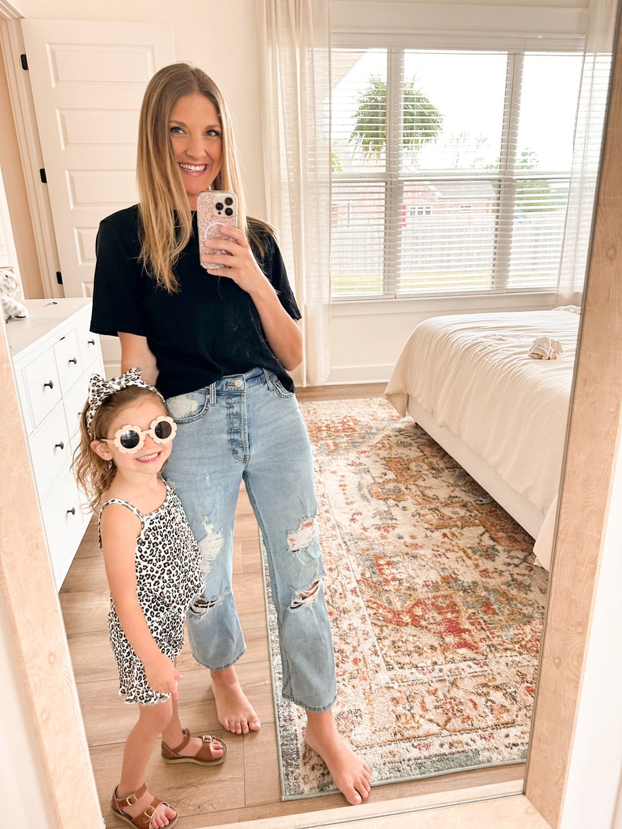 jentrisneed's tweet photo. Mama’s girl 🤍 https://t.co/jhkWdswwfO