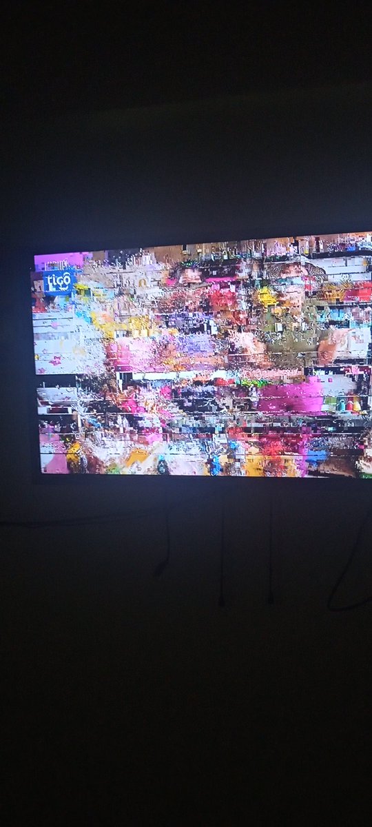 norisserrano08's tweet photo. @tvnpanama Buenas noches señores. Pueden verificar porque la señal de tvn y tvn max sale mal se corta y se  congela  tiene un sonido extraño solo ocurre con la señal de ustedes, en los demas canales no sucede, esto es ppr Santamaría Betania. Muchas Gracias. Miren la imagen. https://t.co/sS2JmzKr0C