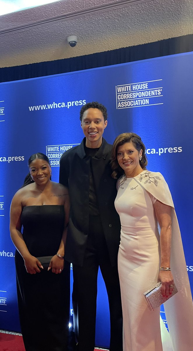 NorahODonnell's tweet photo. Thrilled that Brittney and Cherelle Griner could join @cbsnews tonight at the White House Correspondents’ Dinner #WHCD https://t.co/qpCVQPIZ2n