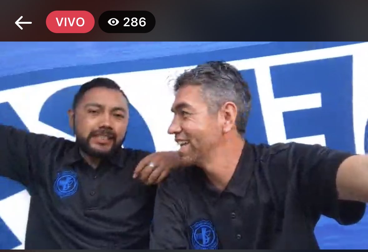 ElChemin1's tweet photo. Las #banqueteras con  el compá @Alfred_Perea  y @krixsam https://t.co/3LJUnopdlD
